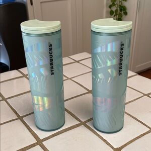 NWT set of 2 Starbucks 16 oz cold tumblers leaf print design